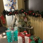 アジアン食堂 スーリヤ - Xmasの装飾も♪