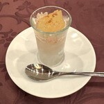 クラブ・ヴィアージュ - 林檎とシナモンのグラニテ
