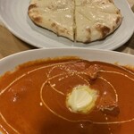 アジアン食堂 スーリヤ - ＊バターチキンカレー・チーズナン