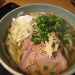 むさしの エン座 - 焼豚うどん（大盛り：練馬大根入り）