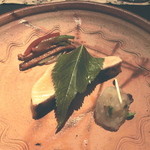 龍吟 - 桜マス 松の実和え を添えて