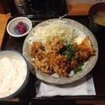 地鶏と焼酎 とりちゅう - 香味ねぎだれ定食。