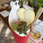 クレープ ショップ サニーズ - 料理写真:りんごクリーム
