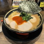 九州豚骨醤油 鯉から竜 松山店 - 