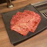 焼肉うしごろ 新宿三丁目店 - 
