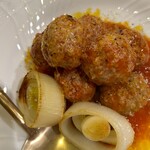 Grolla - ポルペッティーノのトマト煮