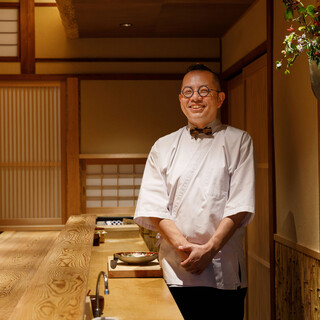 本井将樹氏（モトイマサキ）−自由な発想に満ちた日本料理人