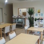 Machiyoka cafe -  店内（私の座った所からパチリ）