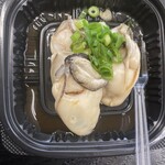 鳥居屋 - まるごと牡蠣ポン　3個500円