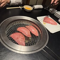 焼肉専科 肉の切り方 日本橋本店 - 