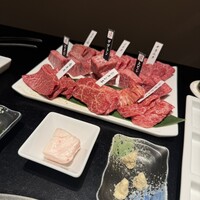 焼肉専科 肉の切り方 日本橋本店 - 