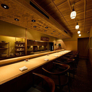 畳、骨董品、おくどさん…日本文化の粋を一堂に