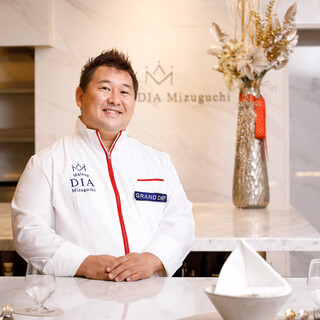 水口大輔氏（ミズグチダイスケ）−進化し続けるフランス料理人