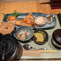 大山鶏と鮮魚 居酒屋 まいか - 