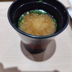 銀座のみこ寿司 - お椀(海老出汁)