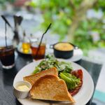 ブレッド&タパス 沢村 - 