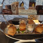 The Union Bar & Lounge - 