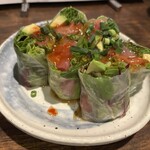 魚酔 - マグロとアボガドの生春巻き