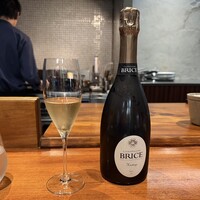 馳走西健一 - ①シャンパーニュ・ブリス・エリターシュNV(シャンパーニュ、フランス)