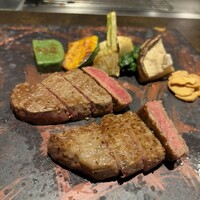 大阪鉄板焼き 神戸牛 TATARA - 