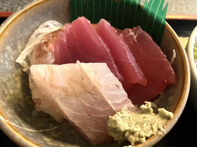 和食 魚靖（和食 ウオヤス） - 八木山動物公園（海鮮）の写真