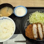 松のや - 国産雪国育ち厚切りロースかつ定食