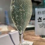 大衆酒場フレンチマン 第3ビル店 - スパークリングワイン