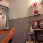 CURRY BAR CAFE 三月の水 - 店舗入口