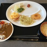 グリーン リッチ ホテル - 料理写真: