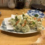 田中トリオ - カマンベールチーズと明太子を大葉で巻いた天ぷら