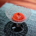 蒼 - 北海道 雉子谷さんの「赤万願寺」　先ず甘い！でも確かに万願寺の香りにスパイス感、奥の方にうっすら辛味。凄い！！