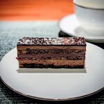 蒼 - 「蒼菓」さんのオペラも登場！アレルギーもぶっ飛ぶ上質なラムの薫り、最高です。