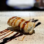 鮨 西崎 - 穴子も、いい味の乗り。
      間違いのない美味しさです。