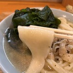 手打ちうどん 上を向いて - 端っこもちもち