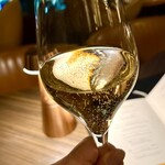 バー＆ラウンジ  トゥエンティエイト - 