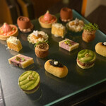 バー＆ラウンジ  トゥエンティエイト - 