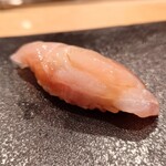 鮨 実紀 - 白甘鯛 昆布締め