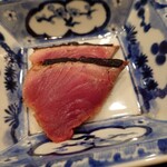 鮨 実紀 - ヤイトガツオ（ワサビのみで）