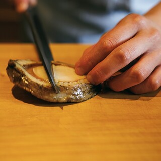 最大限に引き出したタネの味わいとシャリの存在感が見事に調和