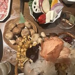 裏の山の木の子 渋谷 - 