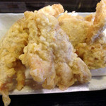 讃岐うどん 白庵 - ジューシーなとり天