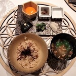 MODERNISM - トリュフがけ魯肉飯