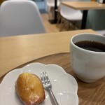 Sora Cafe - 絶品レモンマドレーヌとコーヒー