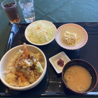 レストラン　聚楽