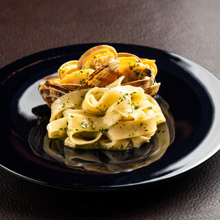 独自の感性と最上の食材で織りなす青山流イタリアン