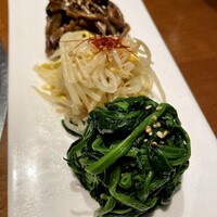 蕃 YORONIKU - 