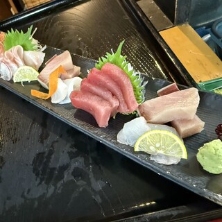 伊勢志摩の新鮮な海の幸を《お造り・浜焼き》で堪能！