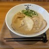 豚骨醤油ラーメン なかしょう