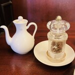 紅楼夢 - 辣油と花山椒をお願い