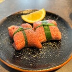 米沢牛・焼肉 さかの - ★肉汁ネギタン塩（1個・299円税込）★